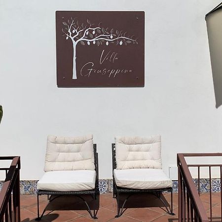 Villa Giuseppina Terracina Exterior photo